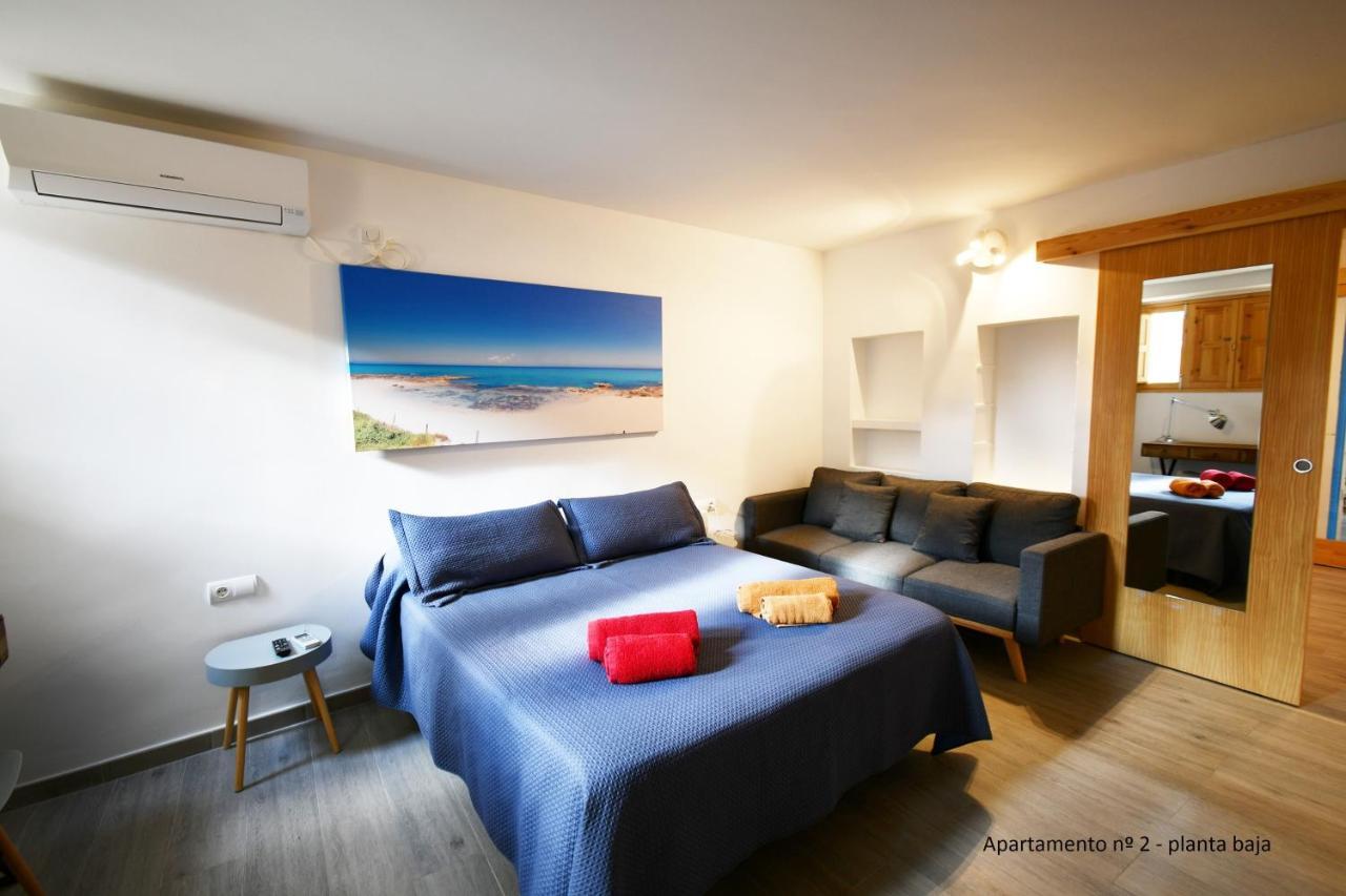 Apartamentos Cas Xurrac Es Calo  Zewnętrze zdjęcie